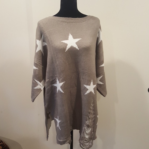 LAST 1.. NWT Distressed/Oversized Sweater - Picture 5 of 6